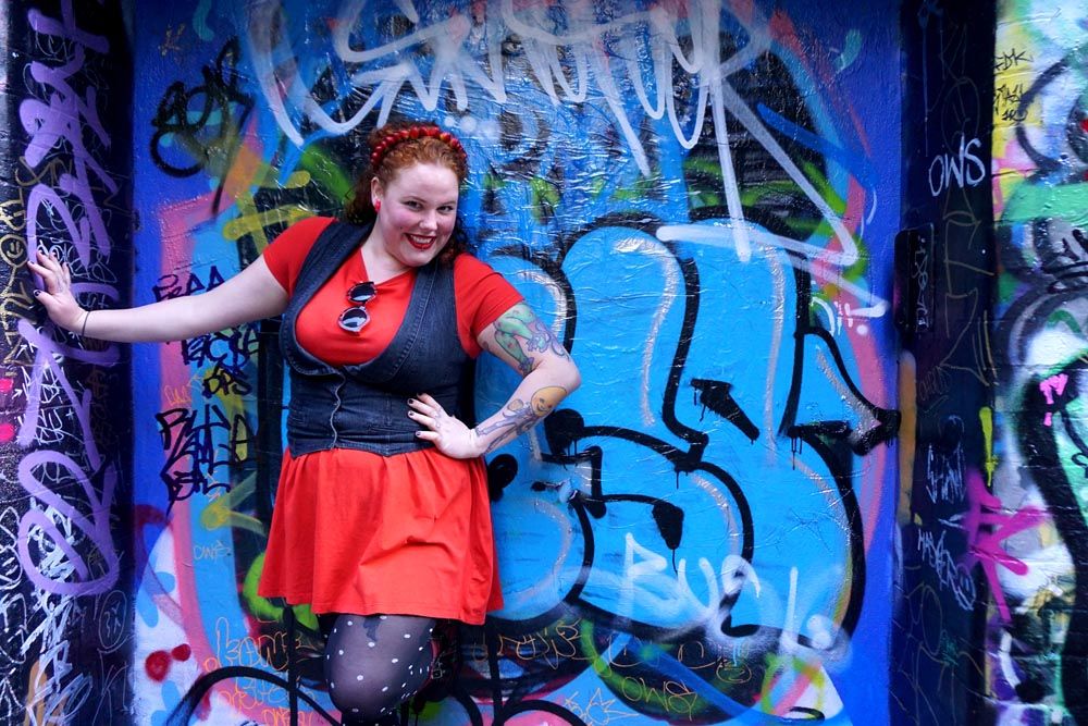 kobi jae horror kitsch bitch fat fatty girl tattooed plus-size bbw tattooes zombie inked dimples vintage retro kawaii alternative curves fatbabe ps pinup blog blogger aussie australian ootd chubby effyourbeautystandards tess munster model melbourne secondhand thrifted body positive lose hate not weight strawberry spring red ginger hosier lane degraves melbourne graffiti street art culture pride