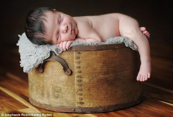 newborn-photography-02.jpg