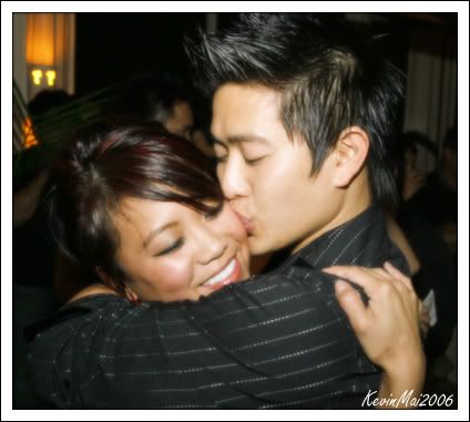 IMAGE: http://i14.photobucket.com/albums/a307/bignoodleboi/jearob02.jpg