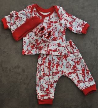 Red Robots Newborn Lap Tee with Pants, Beanie, and Soft  Sole Shoes