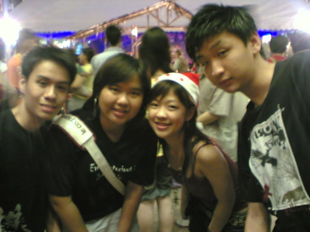 Image hosted by Photobucket.com