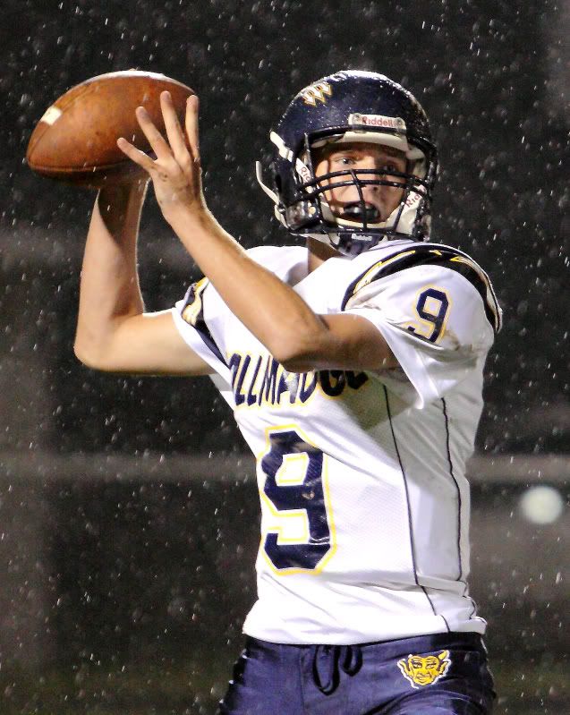 IMAGE: http://i14.photobucket.com/albums/a310/dsnyder160/DPP_13882TIF.jpg