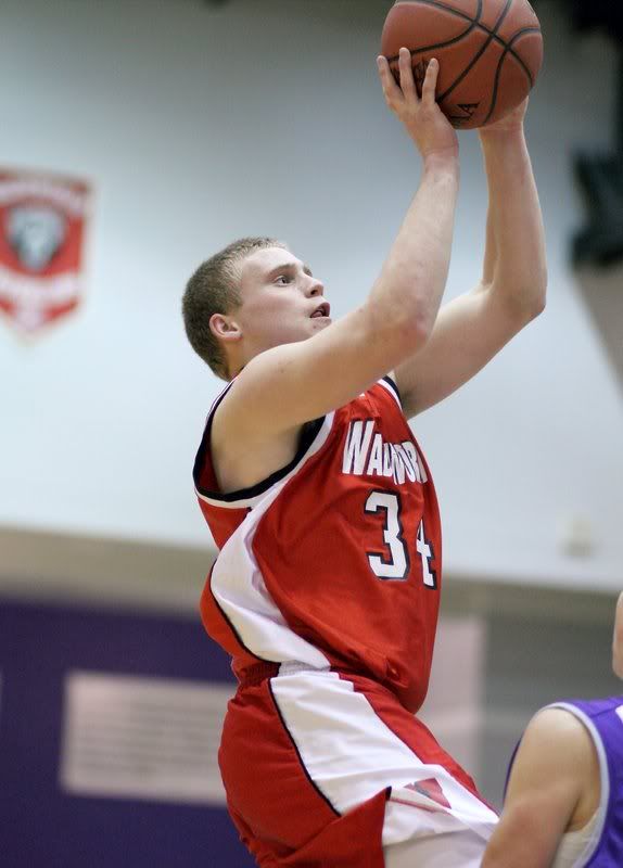 IMAGE: http://i14.photobucket.com/albums/a310/dsnyder160/DPP_1542TIF.jpg