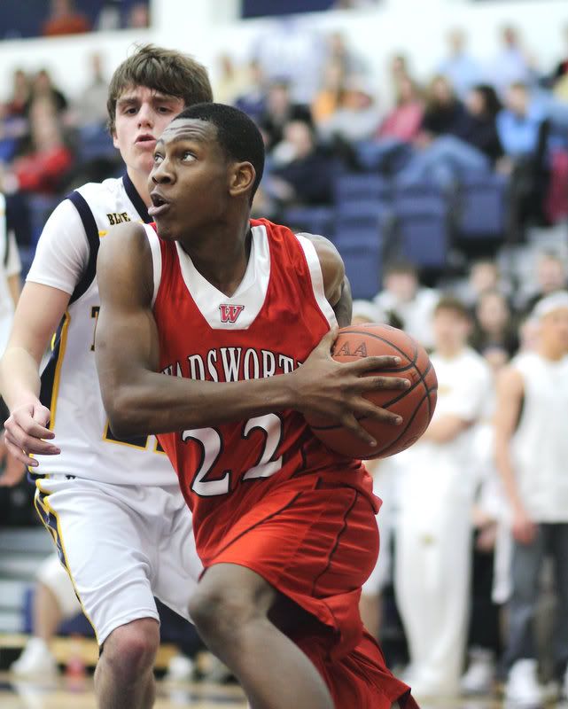 IMAGE: http://i14.photobucket.com/albums/a310/dsnyder160/DPP_2045835.jpg