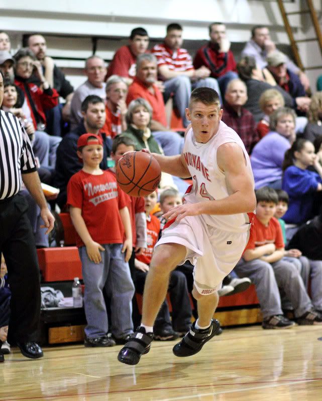 IMAGE: http://i14.photobucket.com/albums/a310/dsnyder160/DPP_2046787.jpg