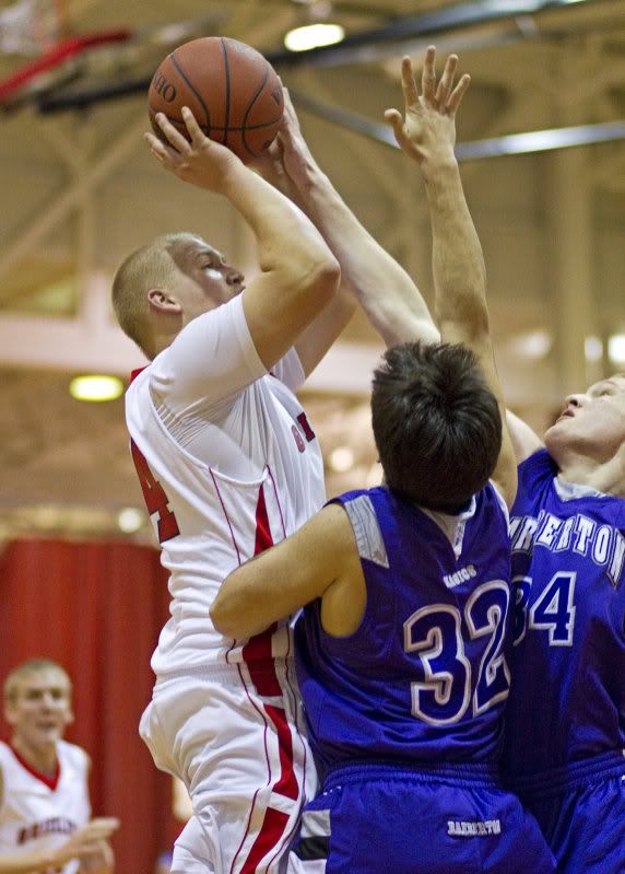 IMAGE: http://i14.photobucket.com/albums/a310/dsnyder160/IMG_0327.jpg