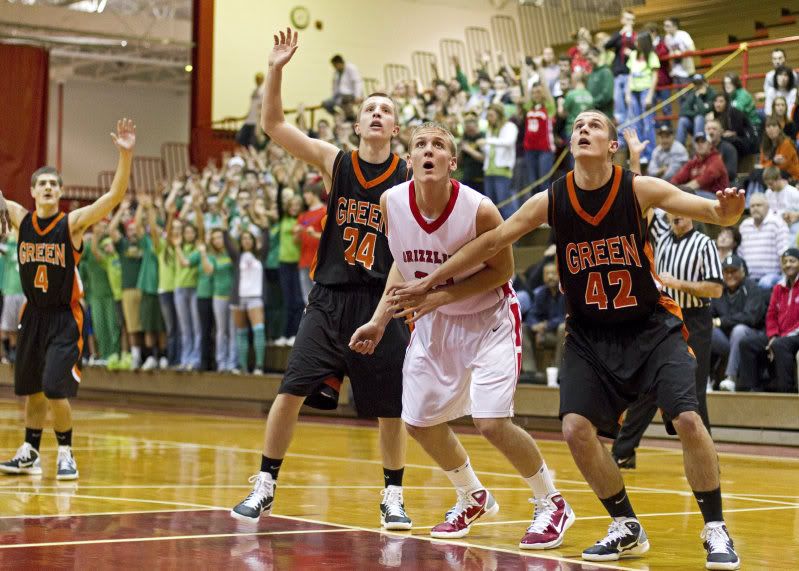 IMAGE: http://i14.photobucket.com/albums/a310/dsnyder160/IMG_0932.jpg