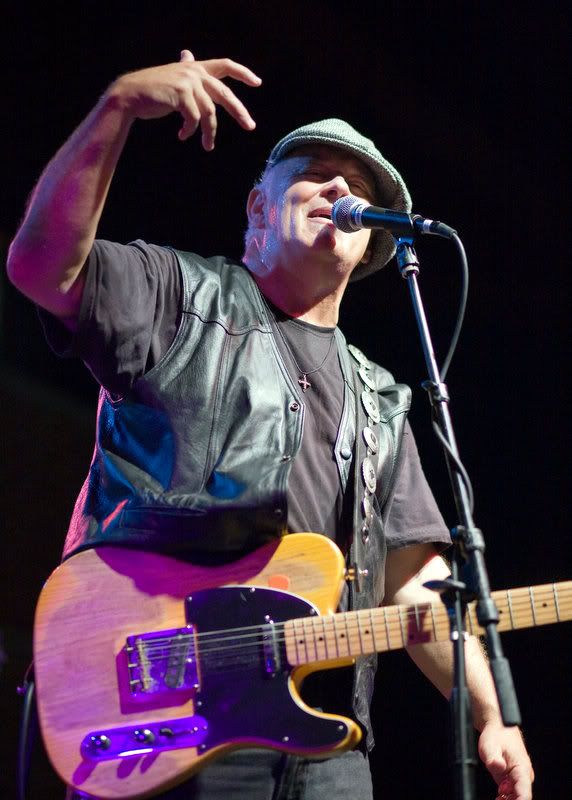 IMAGE: http://i14.photobucket.com/albums/a310/dsnyder160/IMG_4680.jpg