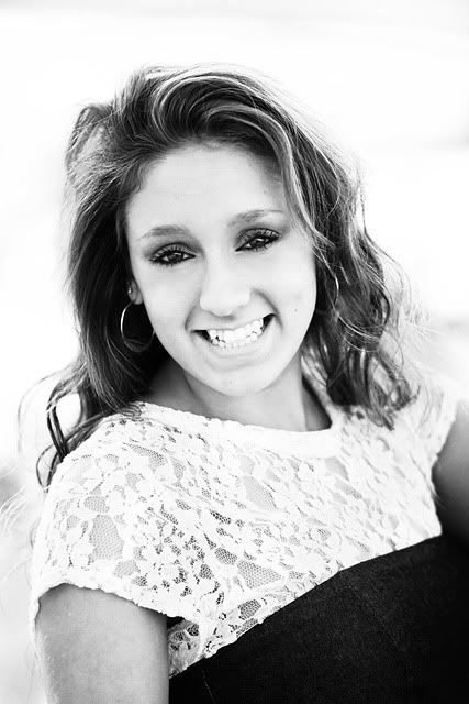 IMAGE: http://i14.photobucket.com/albums/a313/DanCottle/Portraits%20and%20people/IMG_6617e.jpg