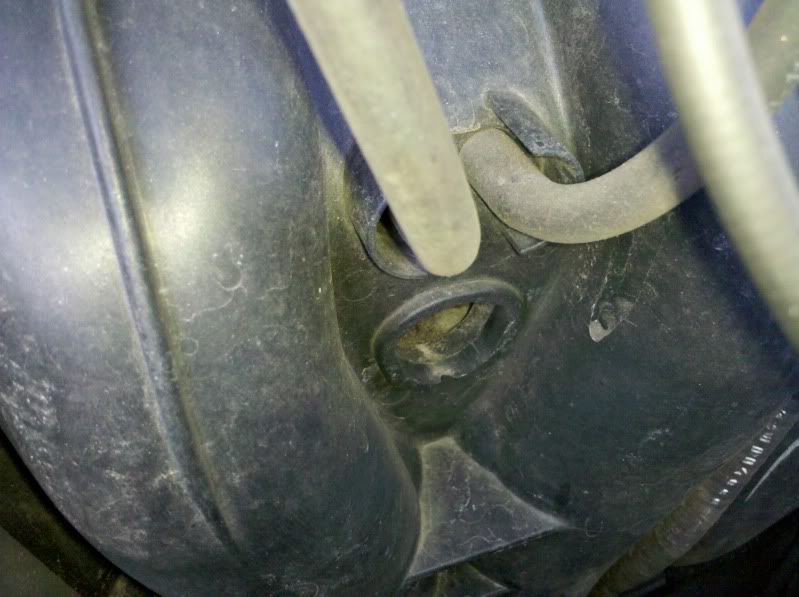 hole in intake manifold? Focus Fanatics Forum