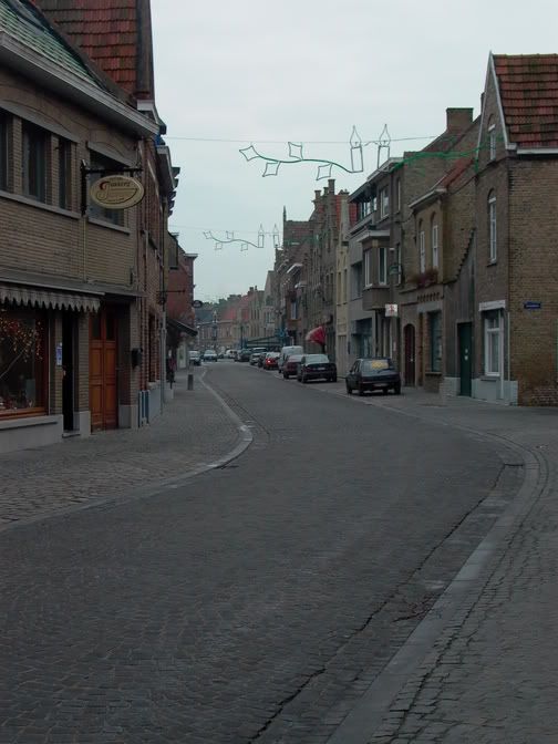 http://i14.photobucket.com/albums/a317/NicoleGeirnaert/L1040143.jpg
