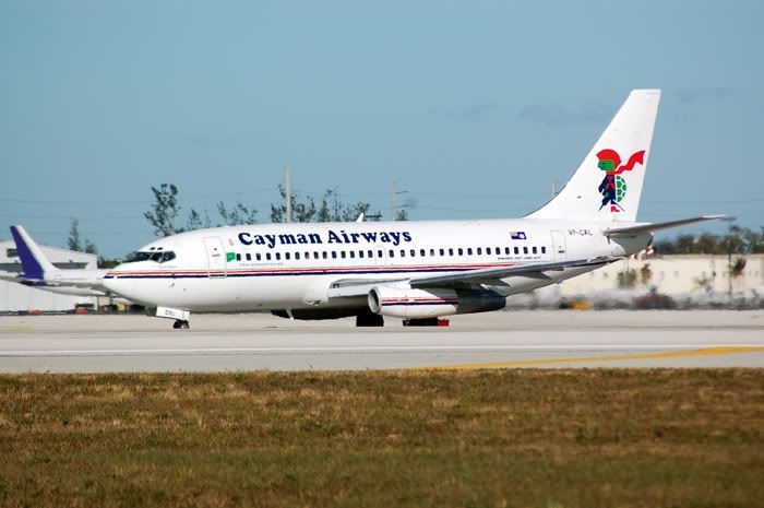 737caym.jpg