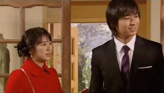 The couple visiting Chae-gyung's family