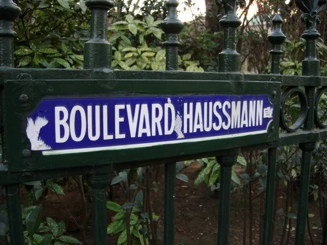 boulevard haussmann Boulevard Haussmann - près de lendroit où jai habité - printemps 2007