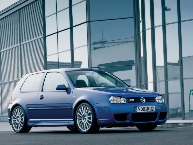 Volkswagen-Golf-R32-028.jpg