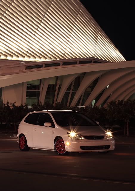 IMAGE: http://i14.photobucket.com/albums/a320/mrludecrs/Civic_s4.jpg