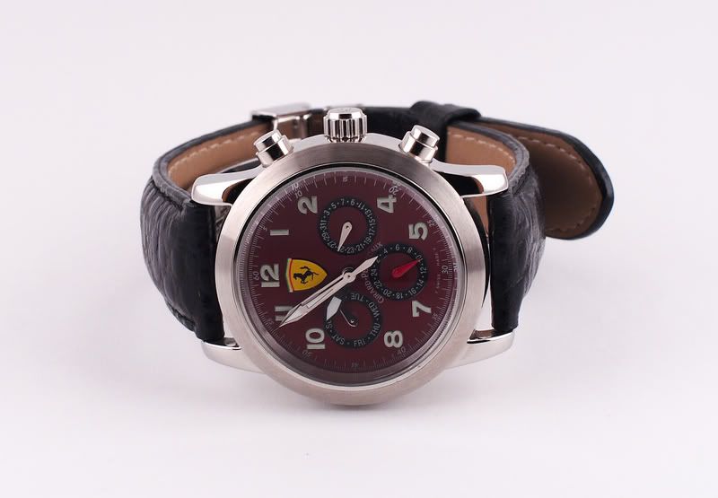 IMAGE: http://i14.photobucket.com/albums/a320/mrludecrs/Ferrari1.jpg