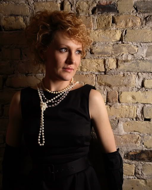 IMAGE: http://i14.photobucket.com/albums/a320/mrludecrs/IMG_5184s.jpg