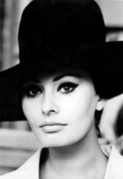 Sophia_Loren_18.jpg