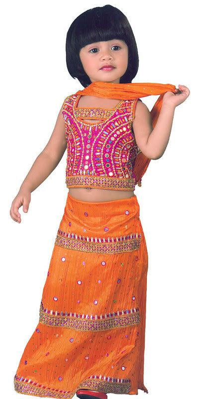choti bachi ke liye gown