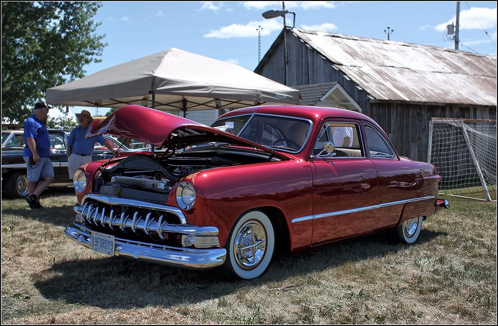 IMAGE: http://i14.photobucket.com/albums/a323/rathgarb/Pix/IMG4644_4645_4646_ppwww.jpg