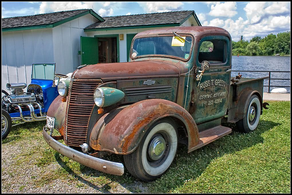 IMAGE: http://i14.photobucket.com/albums/a323/rathgarb/Pix/IMG_1518PPefexWWW.jpg