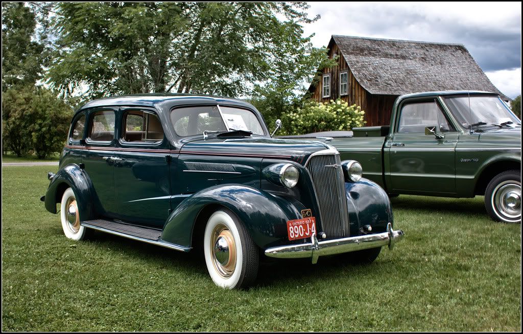 IMAGE: http://i14.photobucket.com/albums/a323/rathgarb/Pix/IMG_1693-HDROloneoPPWWW.jpg