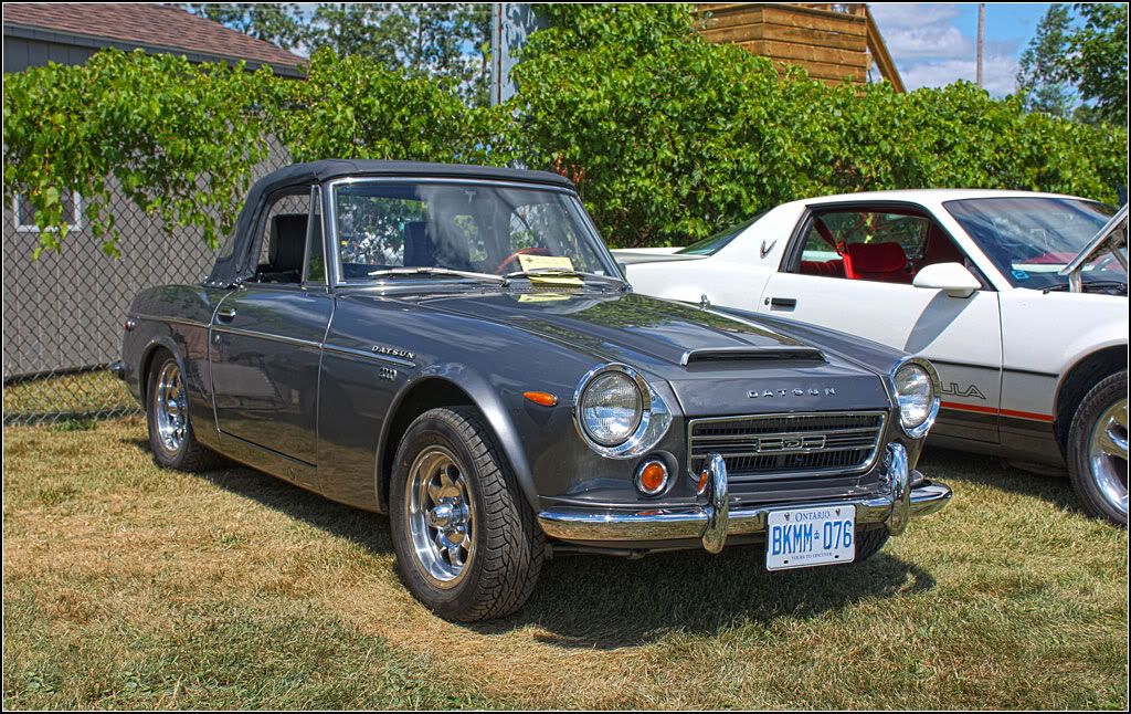 IMAGE: http://i14.photobucket.com/albums/a323/rathgarb/Pix/Untitled_HDR2ppwww2b.jpg