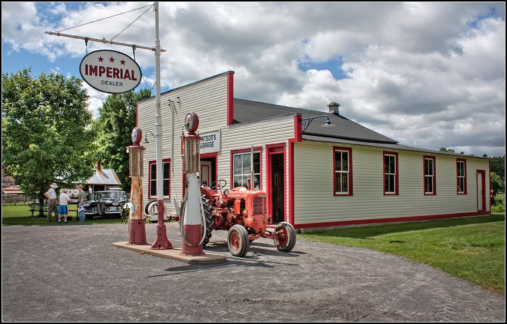 IMAGE: http://i14.photobucket.com/albums/a323/rathgarb/Pix/WatsonsgaragePPWWW.jpg