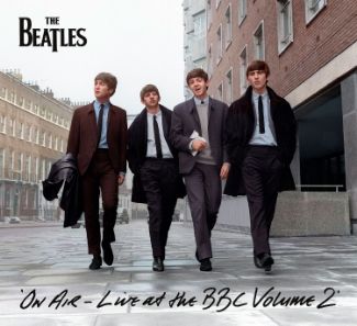  photo 1-the_beatles_on_air___live_at_the_bbc_volume_2-portada_zps8d92d9e9.jpg