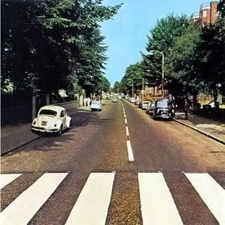 Beatles-AbbeyRoad-Deluxe2-front-cop.jpg image by talanca