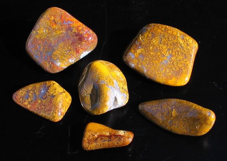 Polishing beach rocks Rock Tumbling Hobby