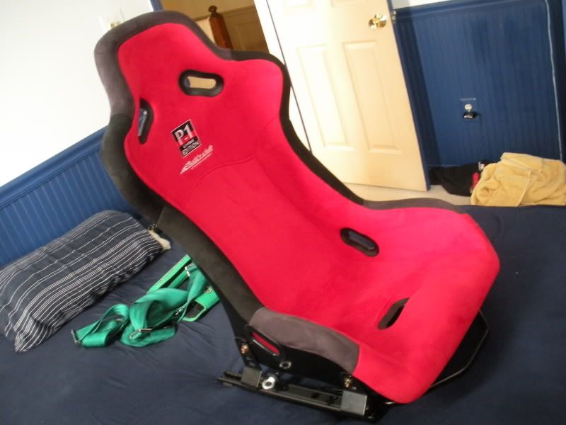 Limited Edition Bucket Seat w/Rail black/red Acura RSX, ILX