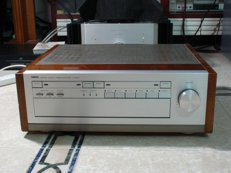 YamahaA-2000.jpg