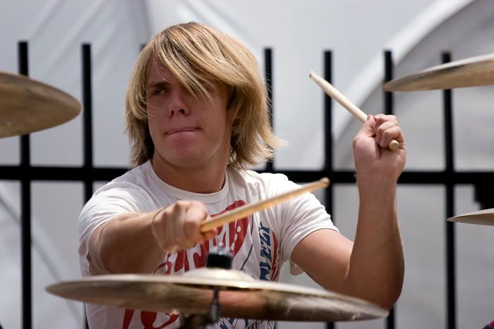 IMAGE: http://i14.photobucket.com/albums/a330/303gli/tmp1.jpg