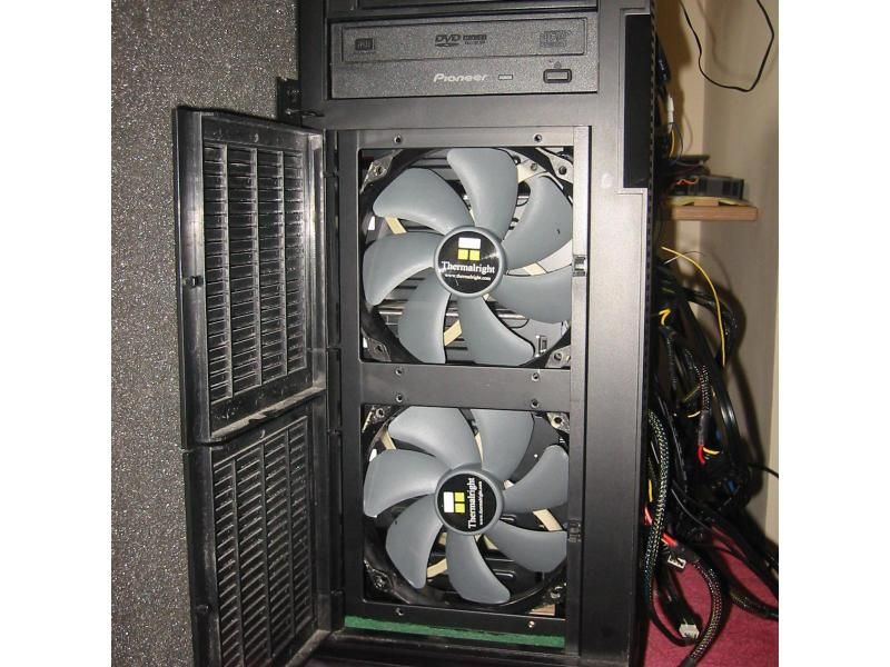 TY-140frontfansfront.jpg
