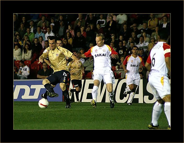 IMAGE: http://i14.photobucket.com/albums/a332/allusive_scarlett/6271w2.jpg