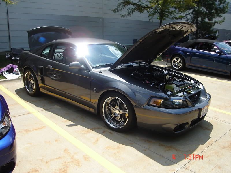 http://i14.photobucket.com/albums/a332/shhiknow/summit%20car%20show/DSC00926.jpg