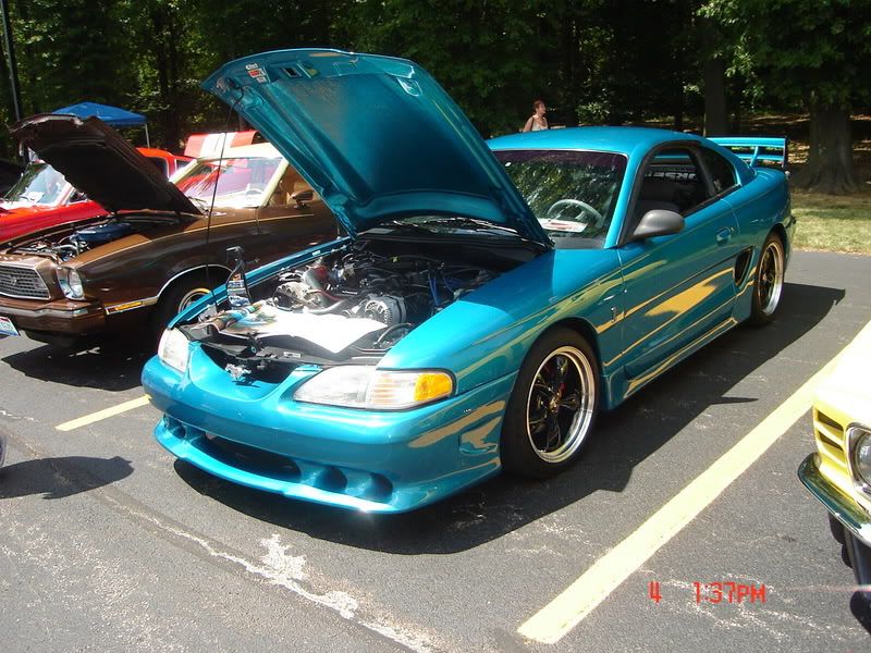 http://i14.photobucket.com/albums/a332/shhiknow/summit%20car%20show/DSC00935.jpg