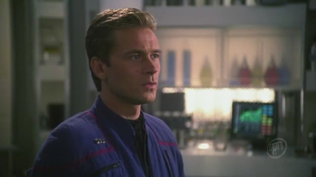 3x03_grab38956x640.jpg