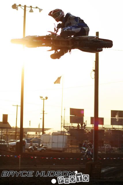 IMAGE: http://i14.photobucket.com/albums/a334/mx4rlife/IMG_0314copy.jpg