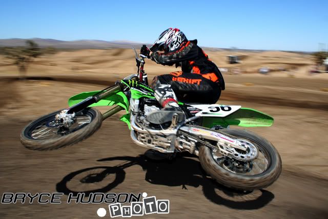 IMAGE: http://i14.photobucket.com/albums/a334/mx4rlife/IMG_1260copy-1.jpg