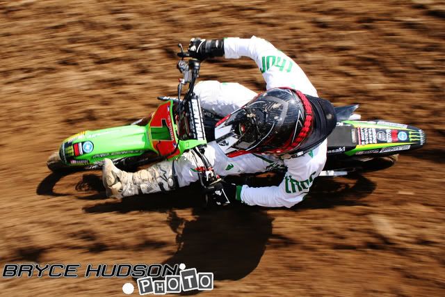 IMAGE: http://i14.photobucket.com/albums/a334/mx4rlife/IMG_9082copy.jpg