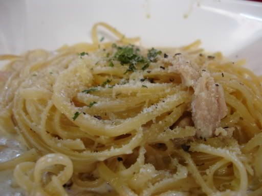 Aglio Olio with bacon and mushroom