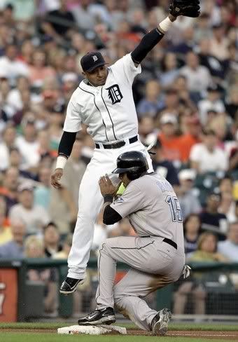 Carlos Guillen and Alex Rios The now-DLed Carlos Guillen and Alex Rios, um, having a moment. How could I NOT use this picture?