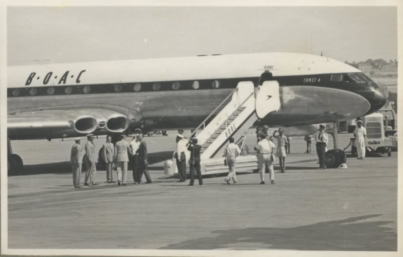 http://i14.photobucket.com/albums/a346/AVRoe/Aircraft/Khartoum1.jpg