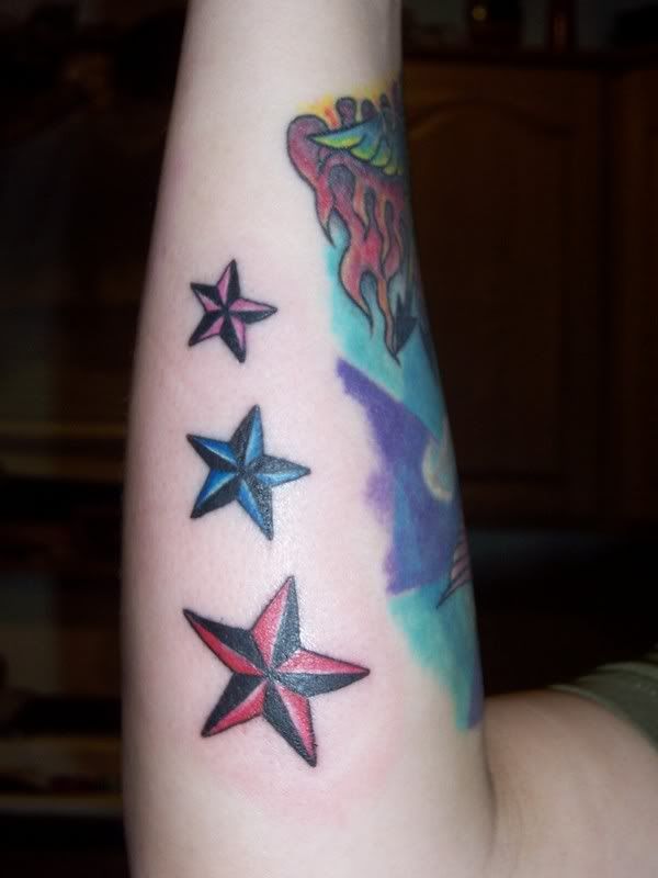 Here ya go..my tat from Anthony of Painted Angel tattoo! Me love it! Oh, and it is also done FREEHANDED!