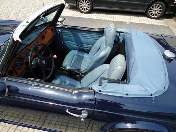 tr6thuis2.jpg